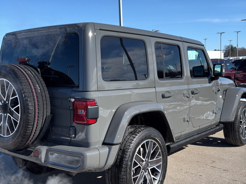2023 Jeep Wrangler 4xe Sahara High Altitude