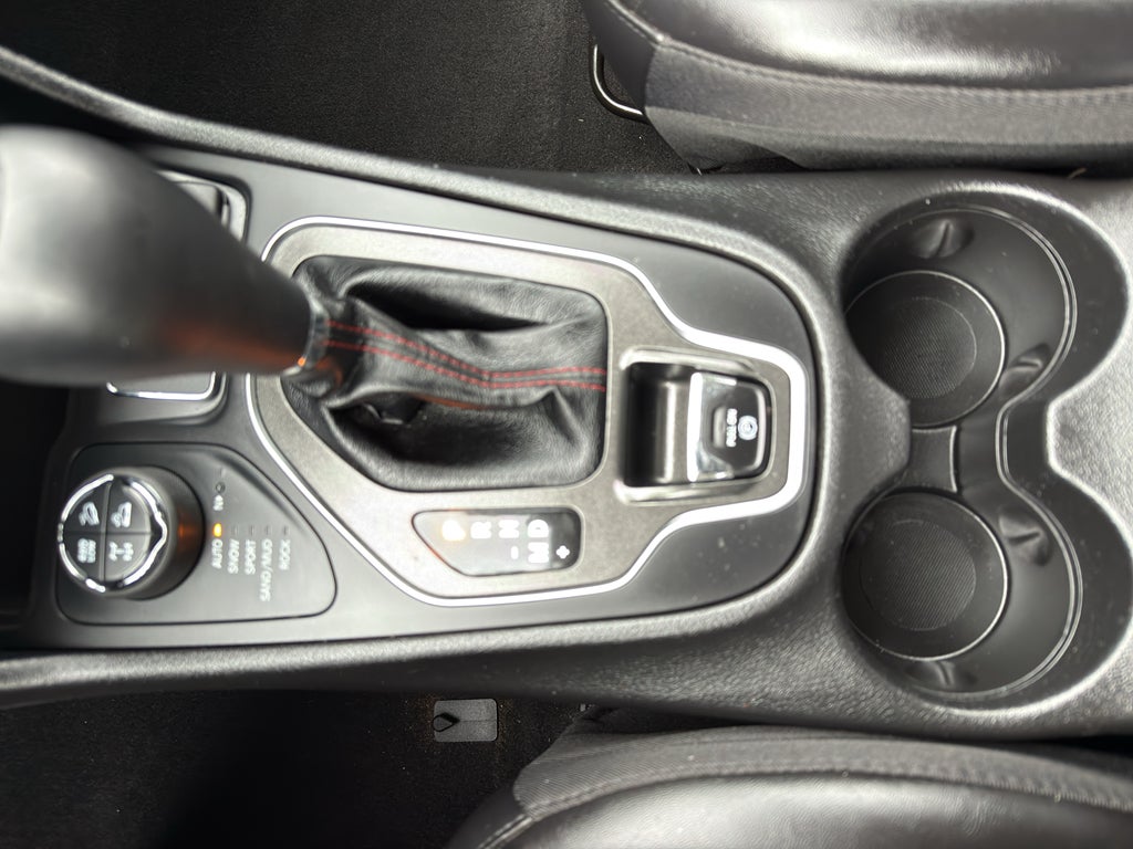 2020 Jeep Cherokee Trailhawk