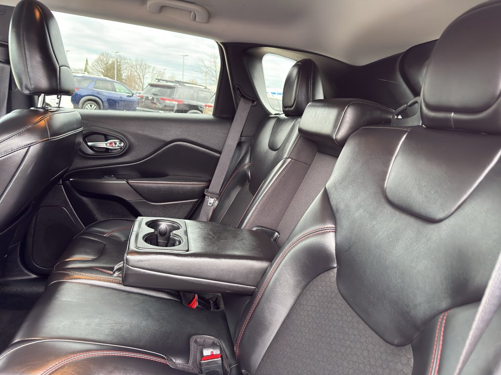 2020 Jeep Cherokee Trailhawk