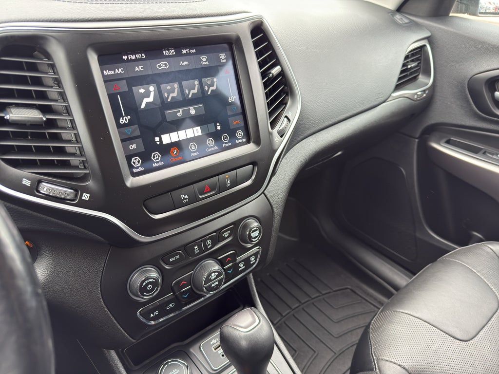 2021 Jeep Cherokee Latitude Lux