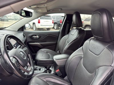 2021 Jeep Cherokee Latitude Lux