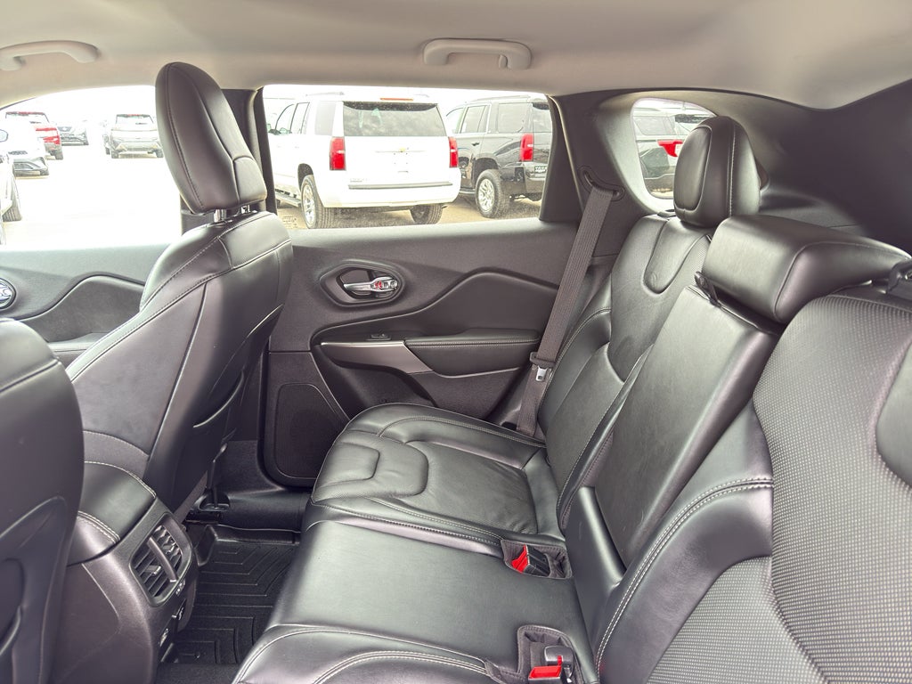 2021 Jeep Cherokee Latitude Lux