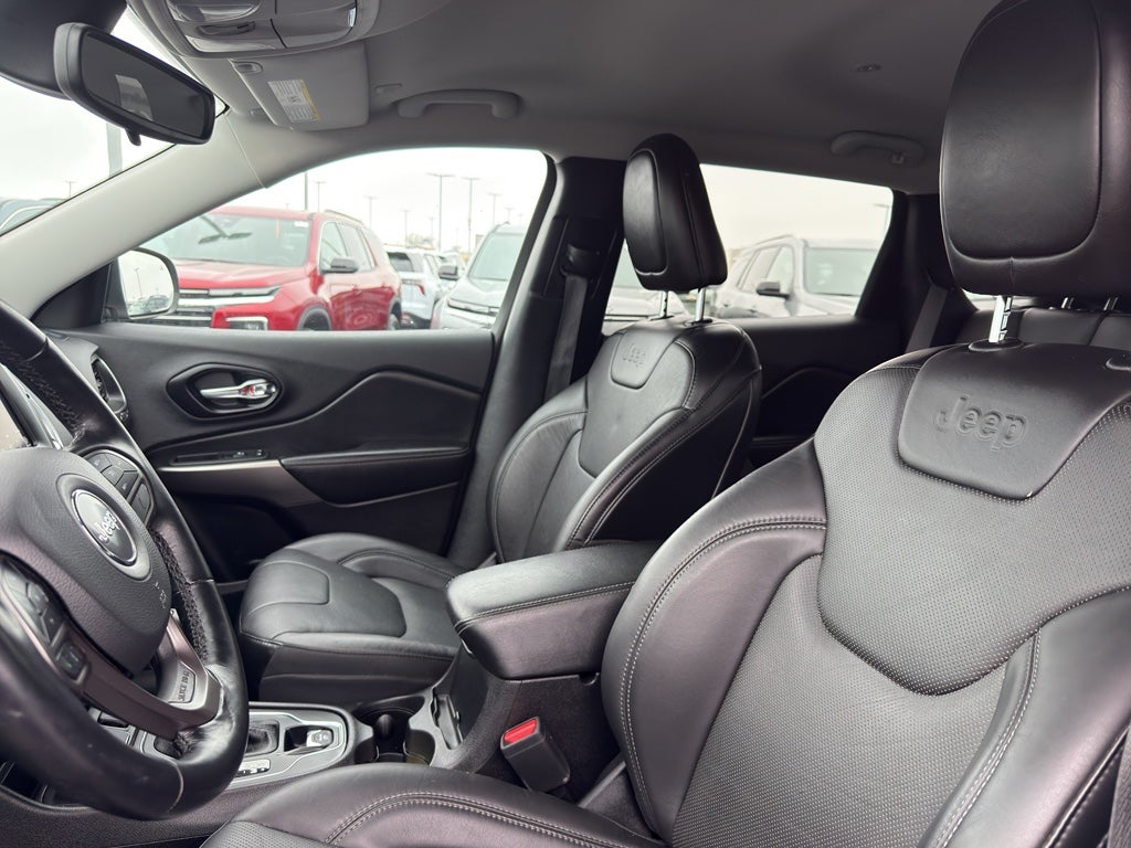 2021 Jeep Cherokee Latitude Lux