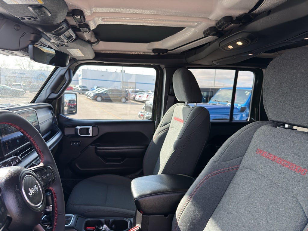 2024 Jeep WRANGLER UNLIMI Base