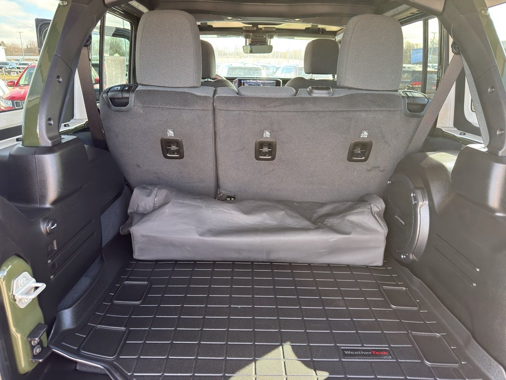 2024 Jeep WRANGLER UNLIMI Base