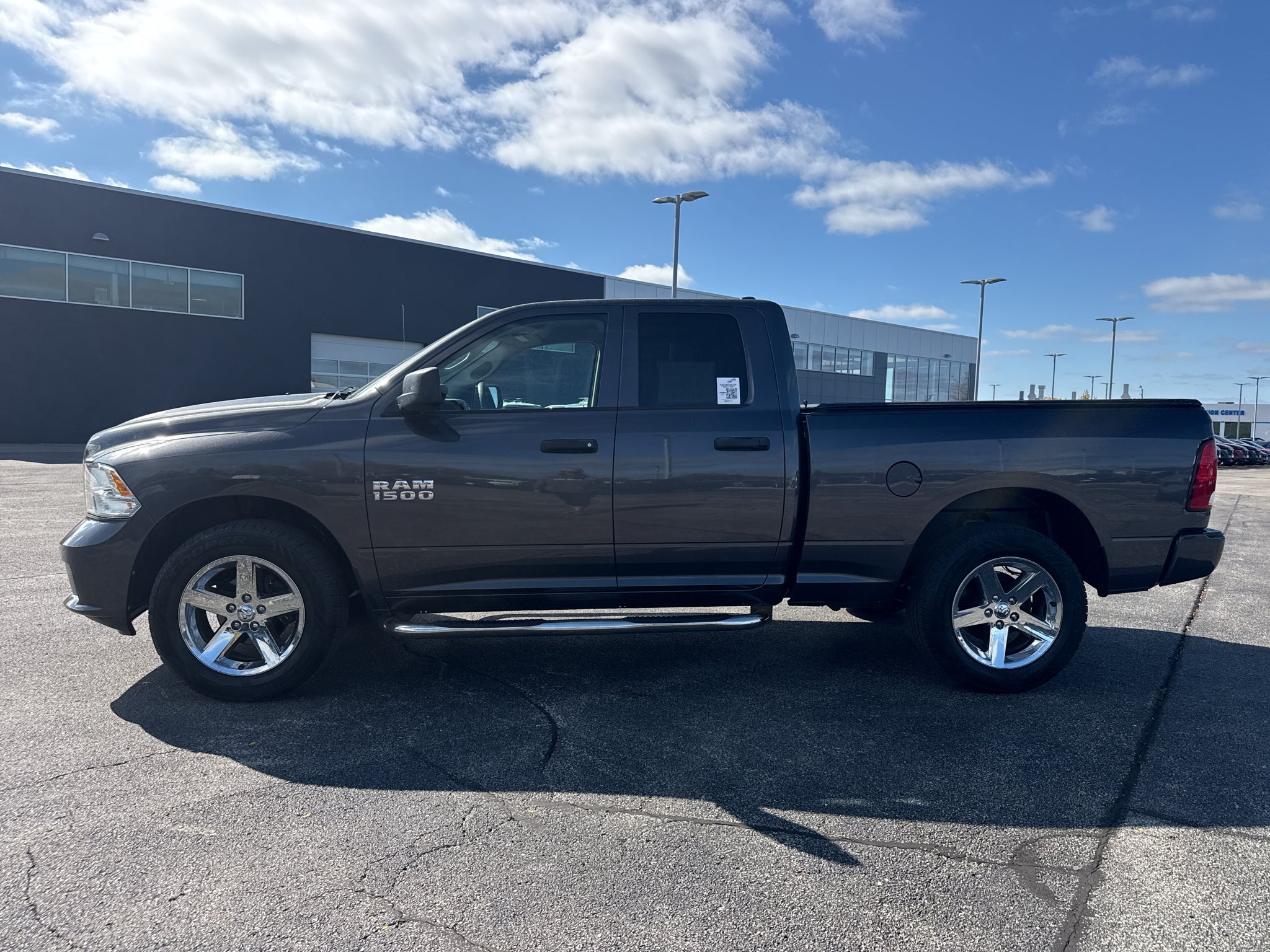 2018 RAM 1500 Express Quad Cab 4x4 6'4" Box