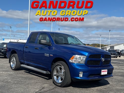 2017 RAM 1500 Express Quad Cab 4x4 6'4" Box