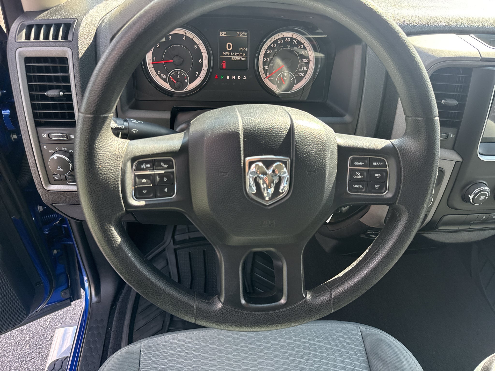 2017 RAM 1500 Express Quad Cab 4x4 6'4" Box