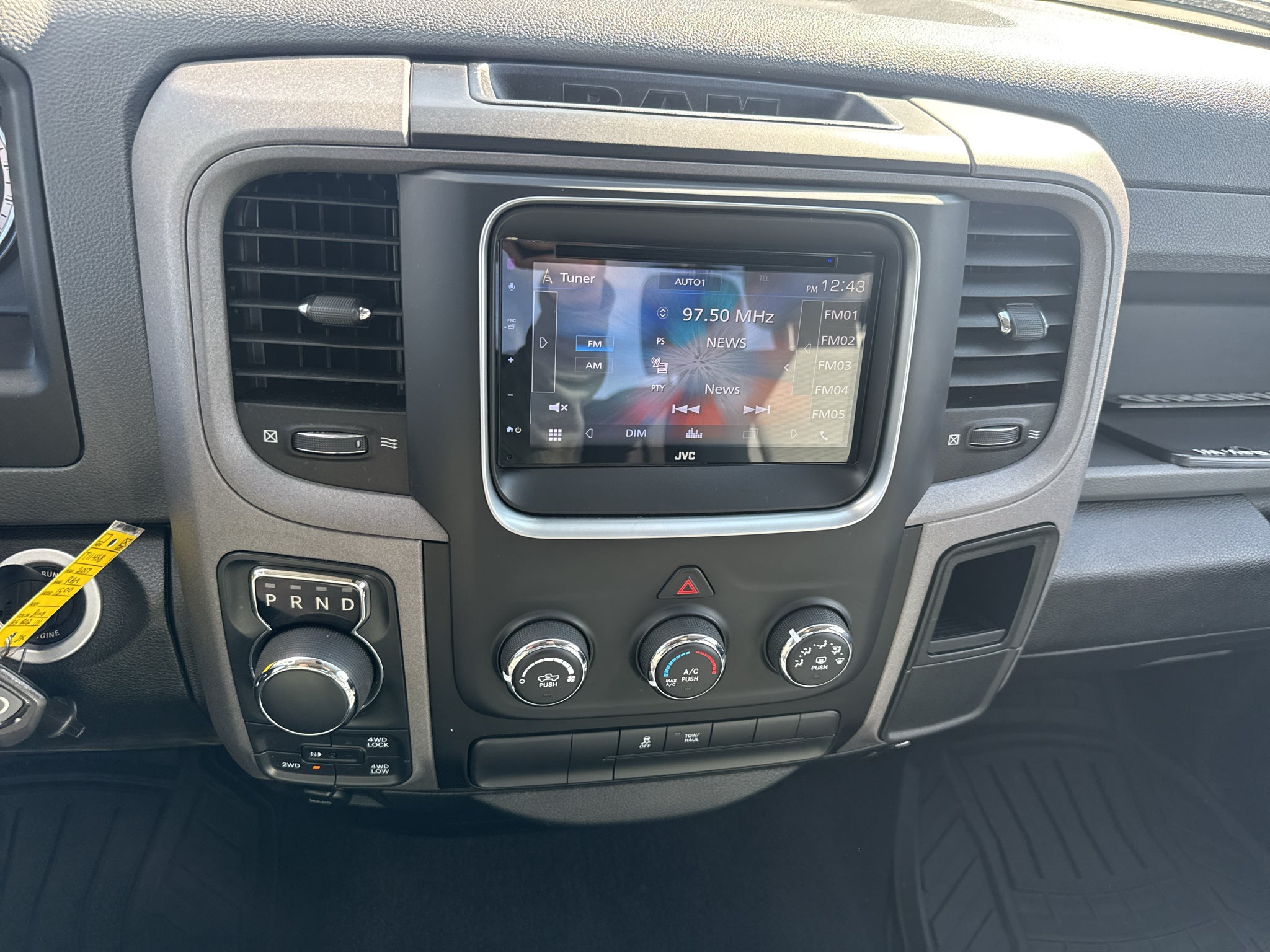 2017 RAM 1500 Express Quad Cab 4x4 6'4" Box