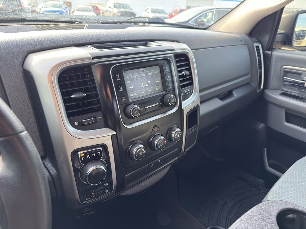 2016 RAM 1500 Base