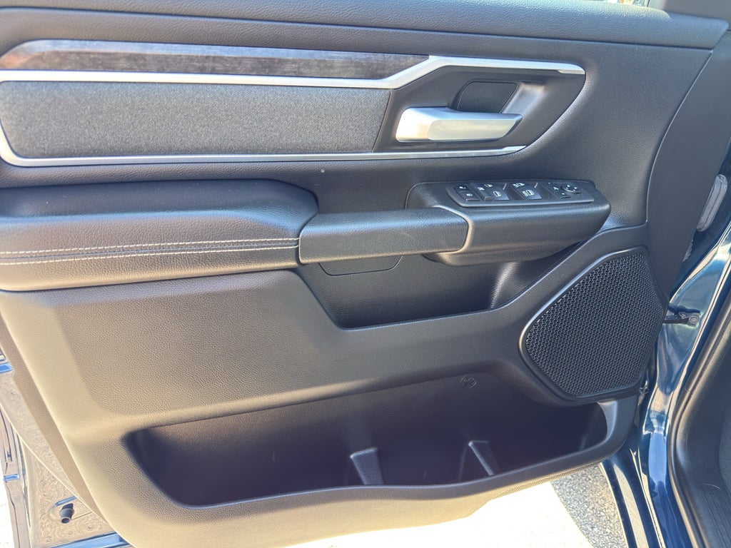 2022 RAM 1500 Big Horn Quad Cab 4x4 6'4" Box