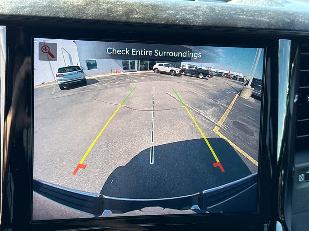 2022 RAM 1500 Big Horn Quad Cab 4x4 6'4" Box