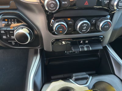 2022 RAM 1500 Big Horn Quad Cab 4x4 6'4" Box