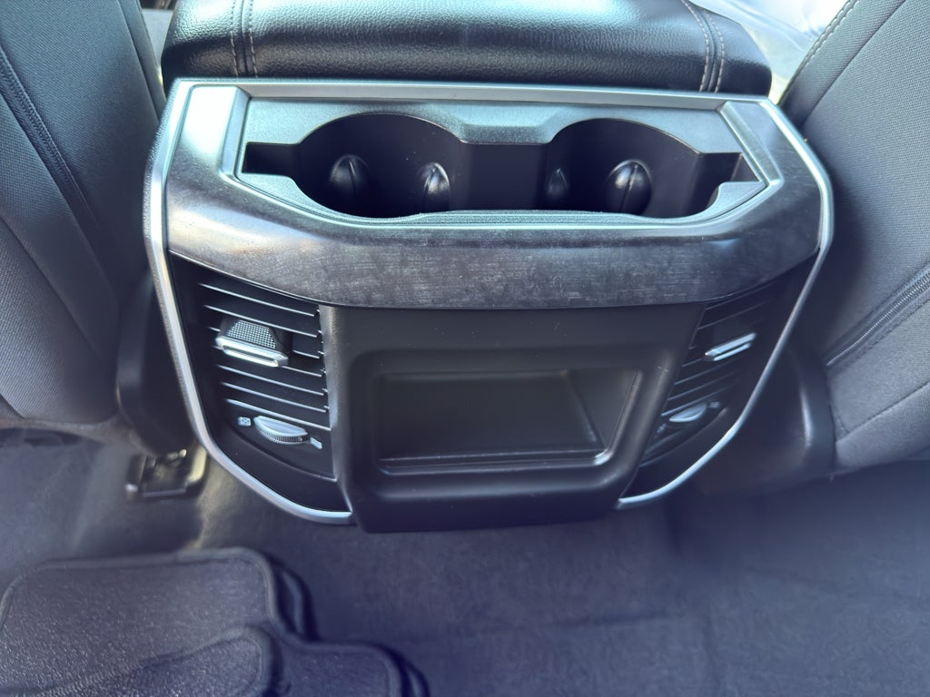 2022 RAM 1500 Big Horn Quad Cab 4x4 6'4" Box