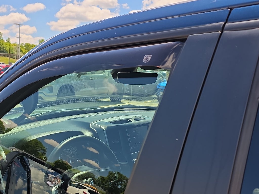 2022 RAM 1500 Big Horn Crew Cab 4x4 5'7" Box