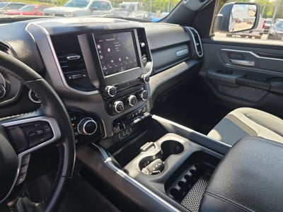 2022 RAM 1500 Big Horn Crew Cab 4x4 5'7" Box