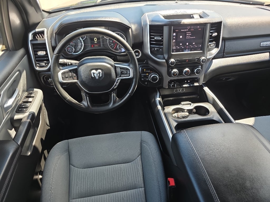 2022 RAM 1500 Big Horn Crew Cab 4x4 5'7" Box