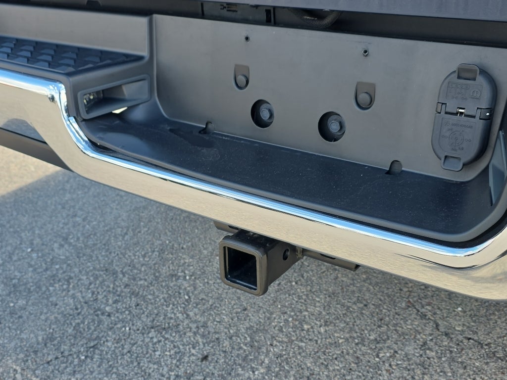 2022 RAM 1500 Big Horn Crew Cab 4x4 5'7" Box
