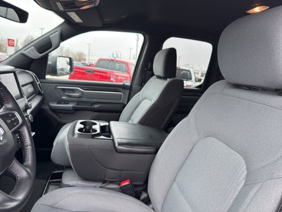 2022 RAM 1500 Big Horn Quad Cab 4x4 6'4" Box