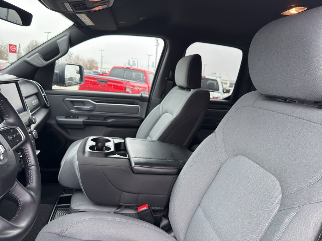 2022 RAM 1500 Big Horn Quad Cab 4x4 6'4" Box