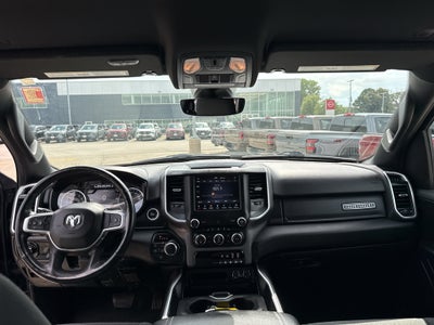 2020 RAM 1500 Big Horn Crew Cab 4x4 5'7" Box