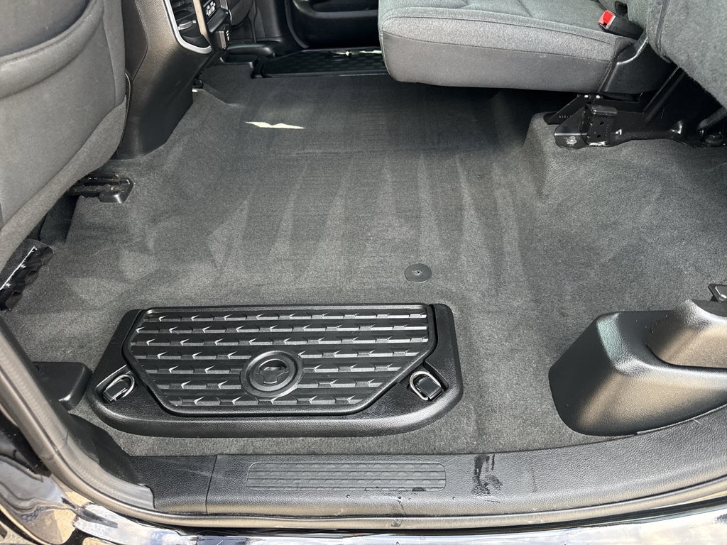 2020 RAM 1500 Big Horn Crew Cab 4x4 5'7" Box