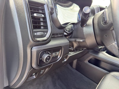 2022 RAM 1500 Limited Crew Cab 4x4 5'7" Box