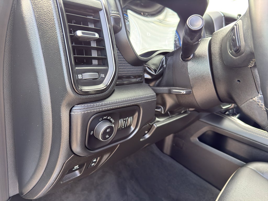 2022 RAM 1500 Limited Crew Cab 4x4 5'7" Box