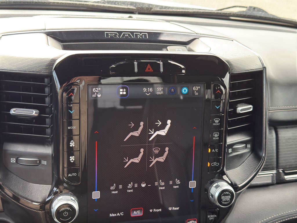 2022 RAM 1500 Limited Crew Cab 4x4 5'7" Box