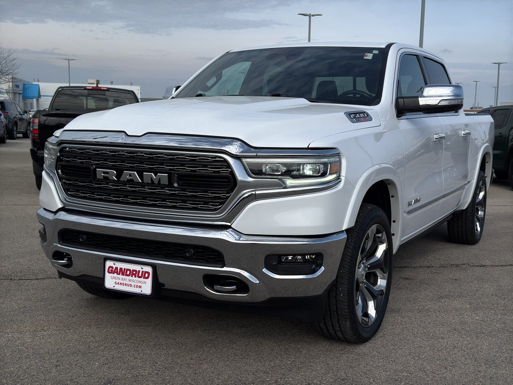 2022 RAM 1500 Limited Crew Cab 4x4 5'7" Box