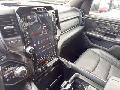 2022 RAM 1500 Limited Crew Cab 4x4 5'7" Box