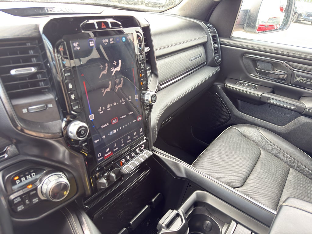2022 RAM 1500 Limited Crew Cab 4x4 5'7" Box
