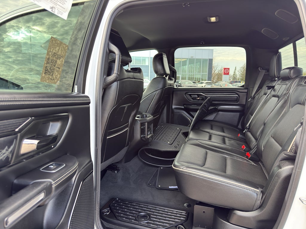 2022 RAM 1500 Limited Crew Cab 4x4 5'7" Box