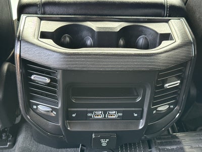 2022 RAM 1500 Limited Crew Cab 4x4 5'7" Box