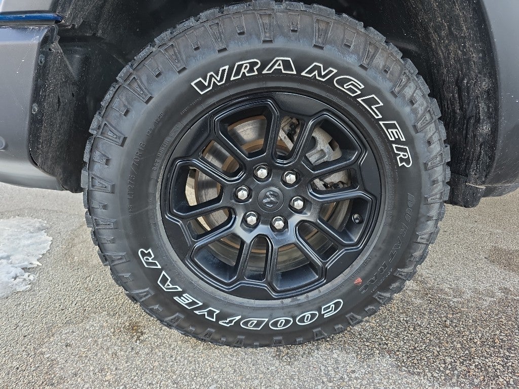 2025 RAM RAM 1500 Base