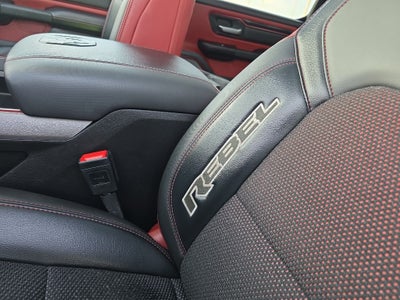 2025 RAM RAM 1500 Base