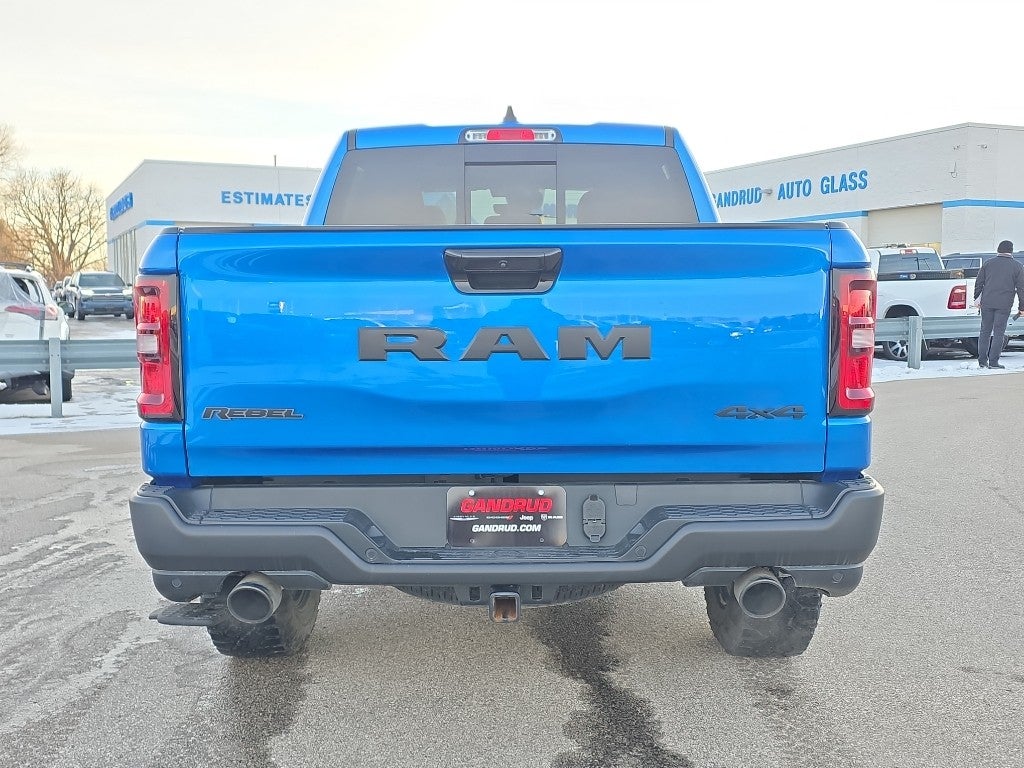2025 RAM RAM 1500 Base