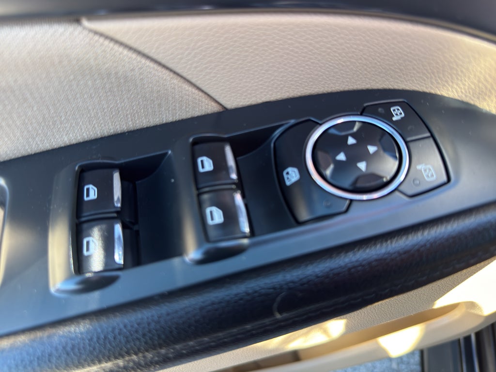 2017 Ford Explorer Base