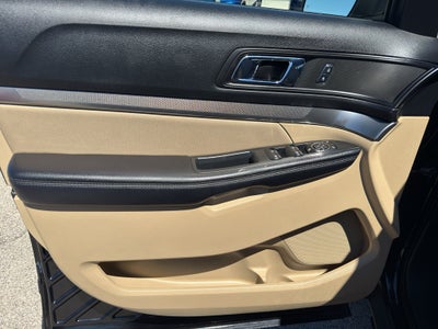 2017 Ford Explorer Base