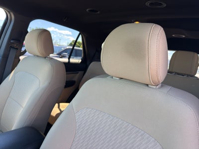 2017 Ford Explorer Base