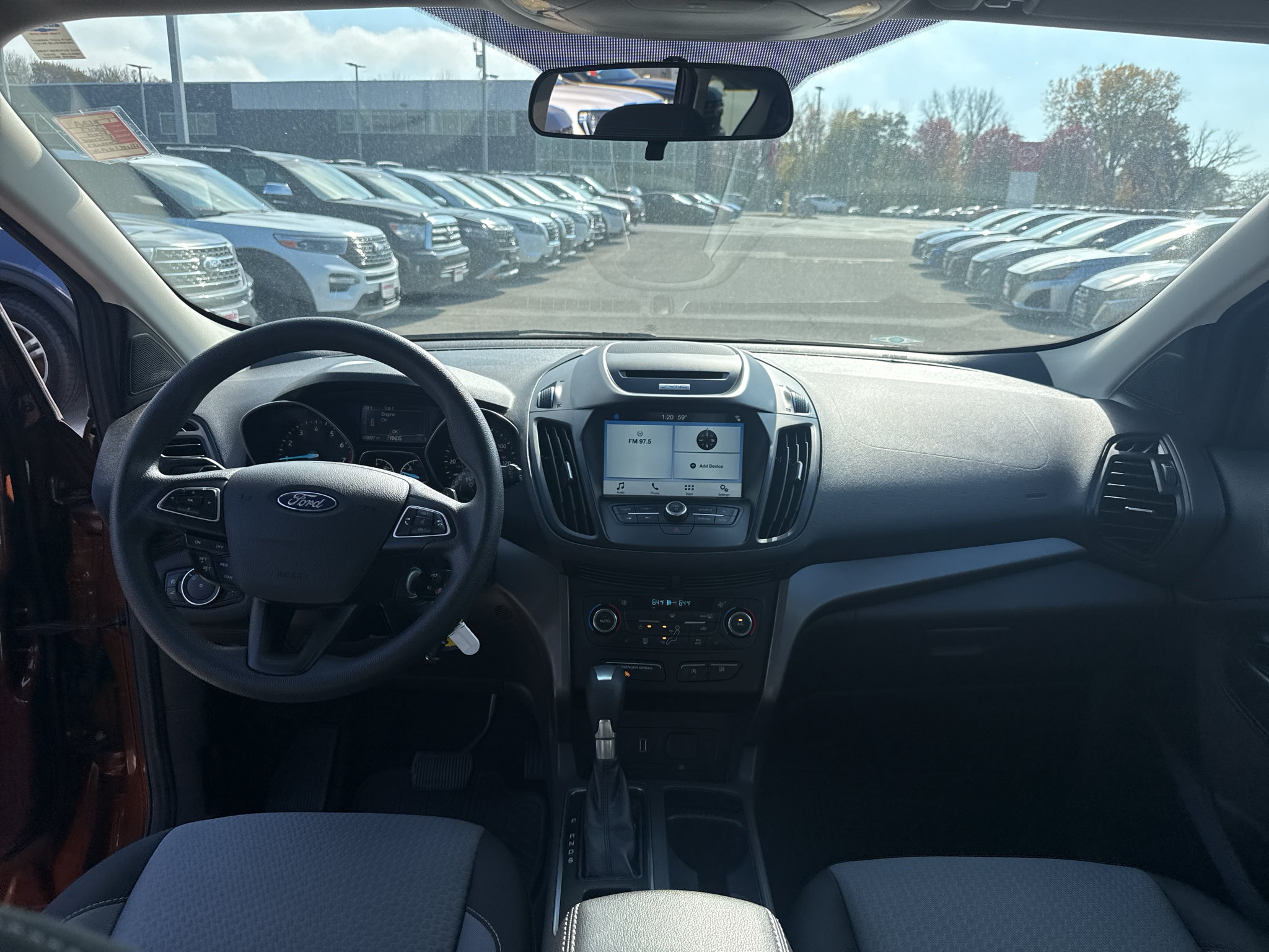 2017 Ford Escape SE - Photo 11