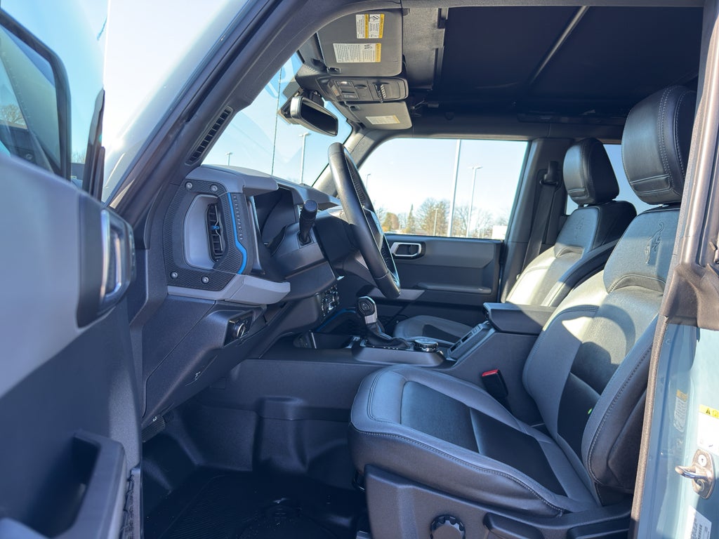 2023 Ford Bronco Base