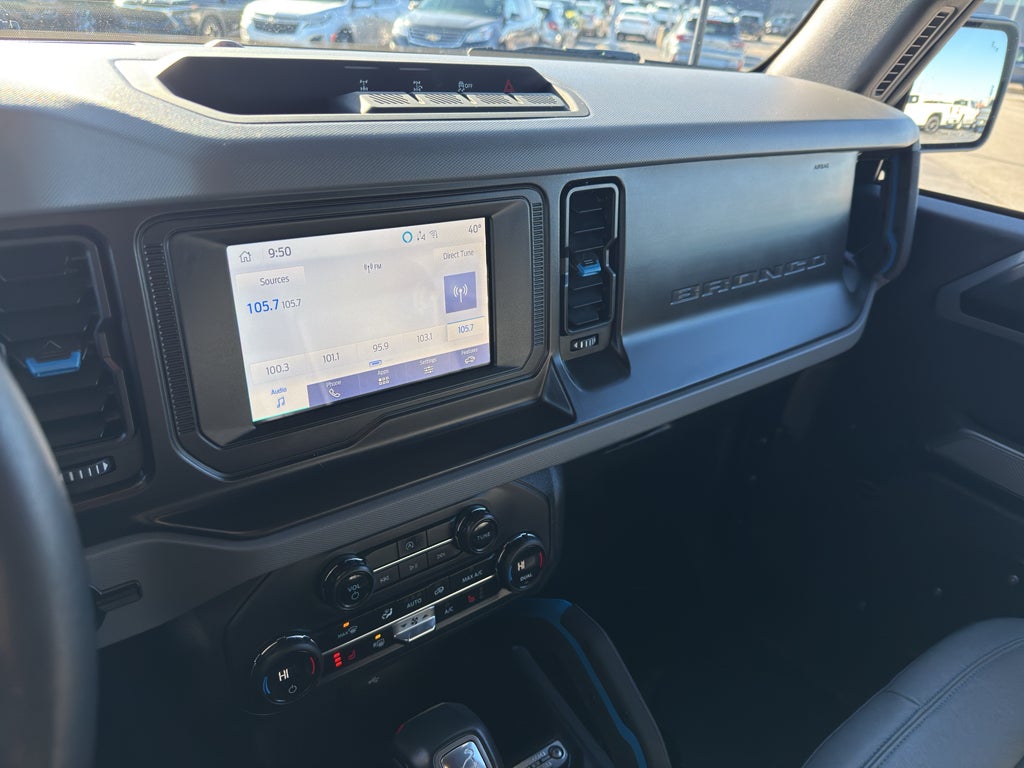 2023 Ford Bronco Base