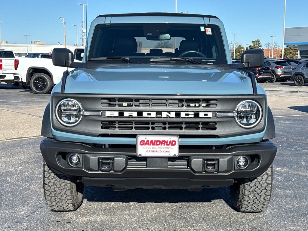 2023 Ford Bronco Base