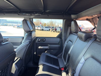 2023 Ford Bronco Base