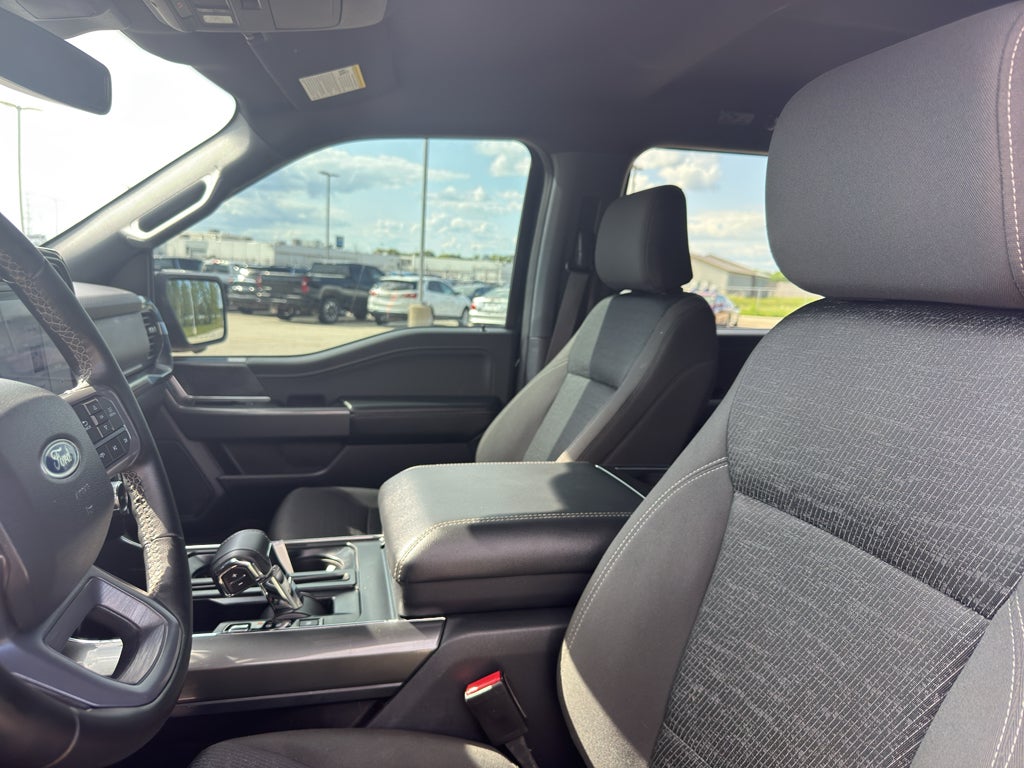 2023 Ford F-150 XLT - Photo 28