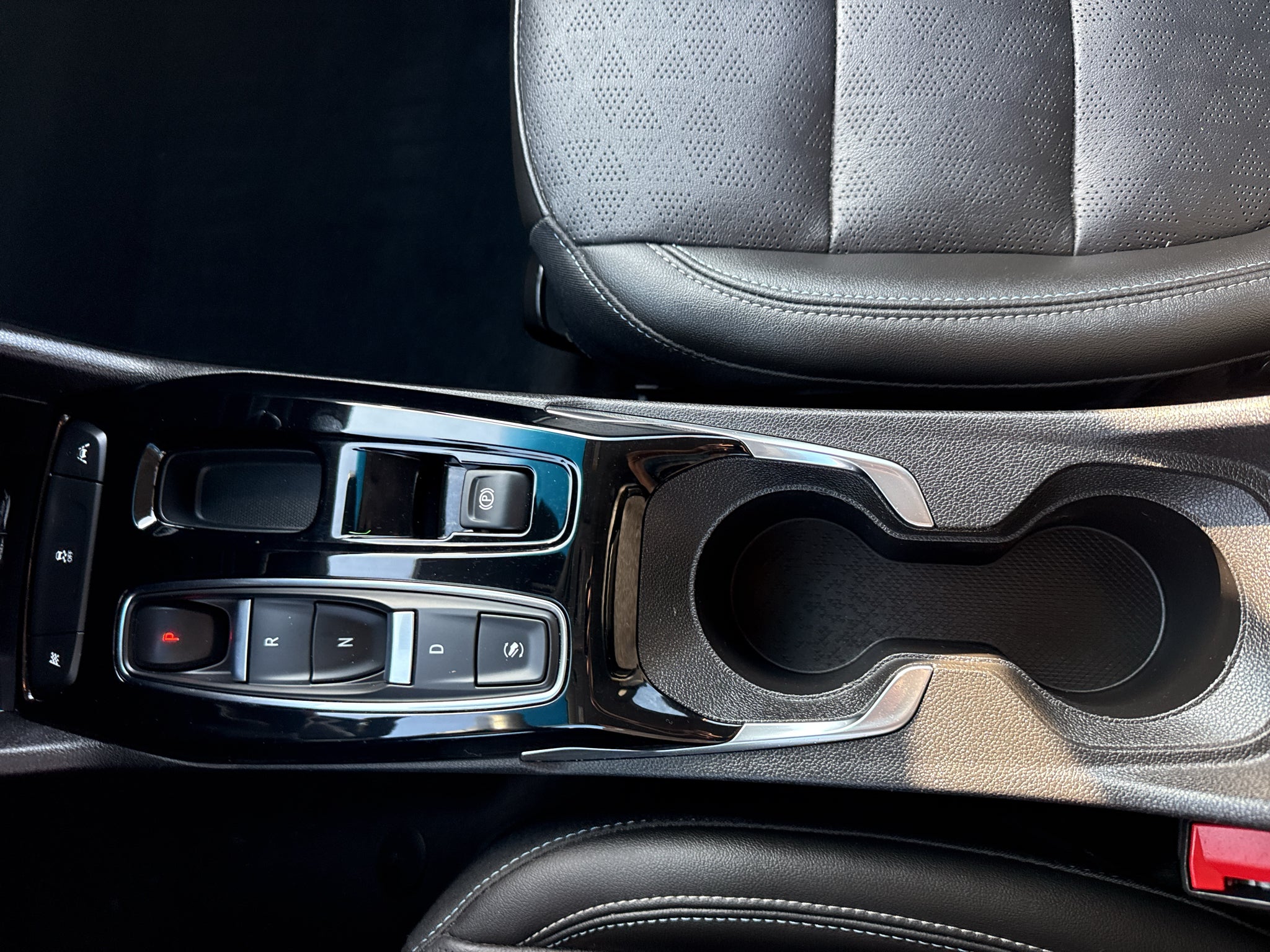 2023 Chevrolet Bolt EV 2LT - Photo 9