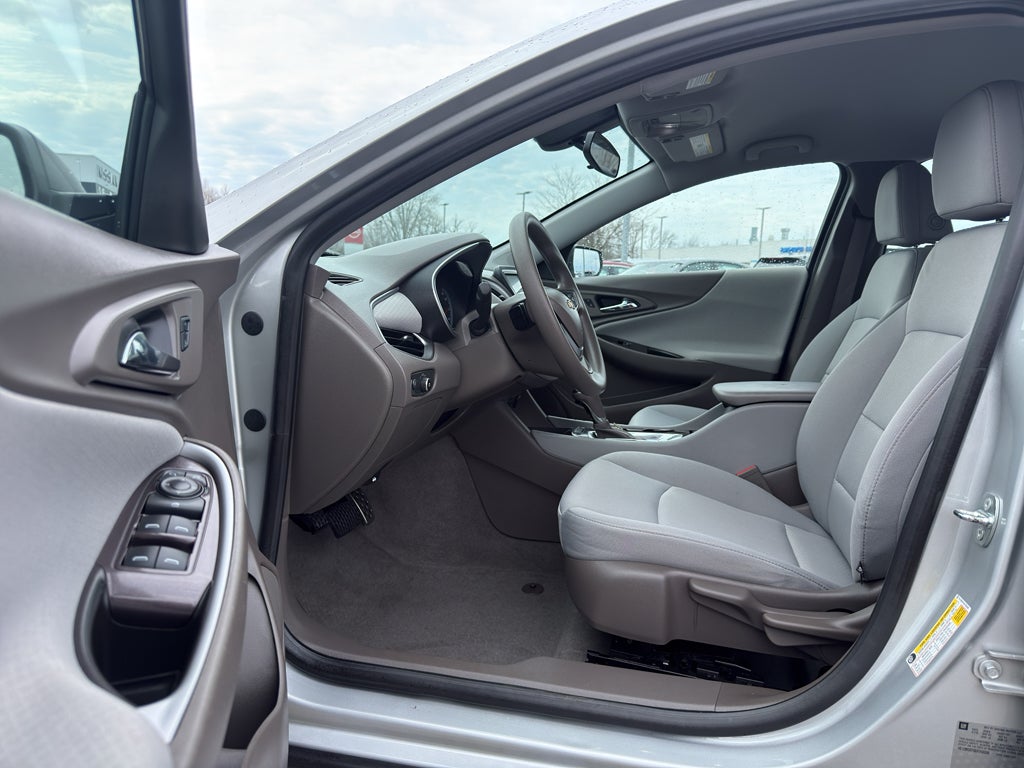 2016 Chevrolet Malibu LS