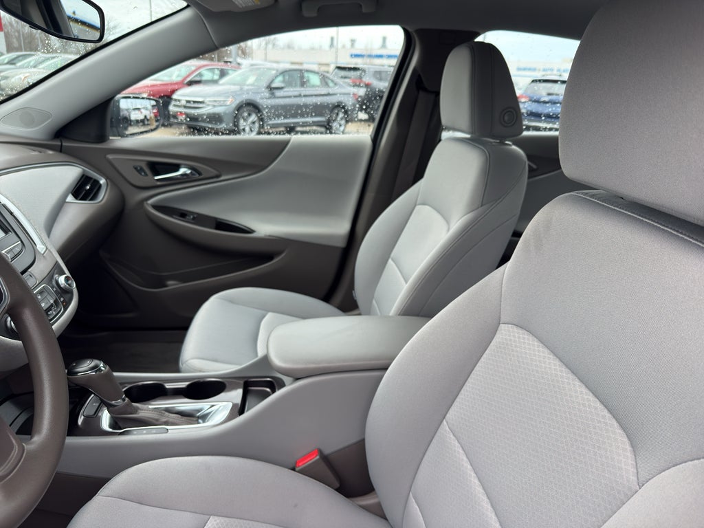 2016 Chevrolet Malibu LS