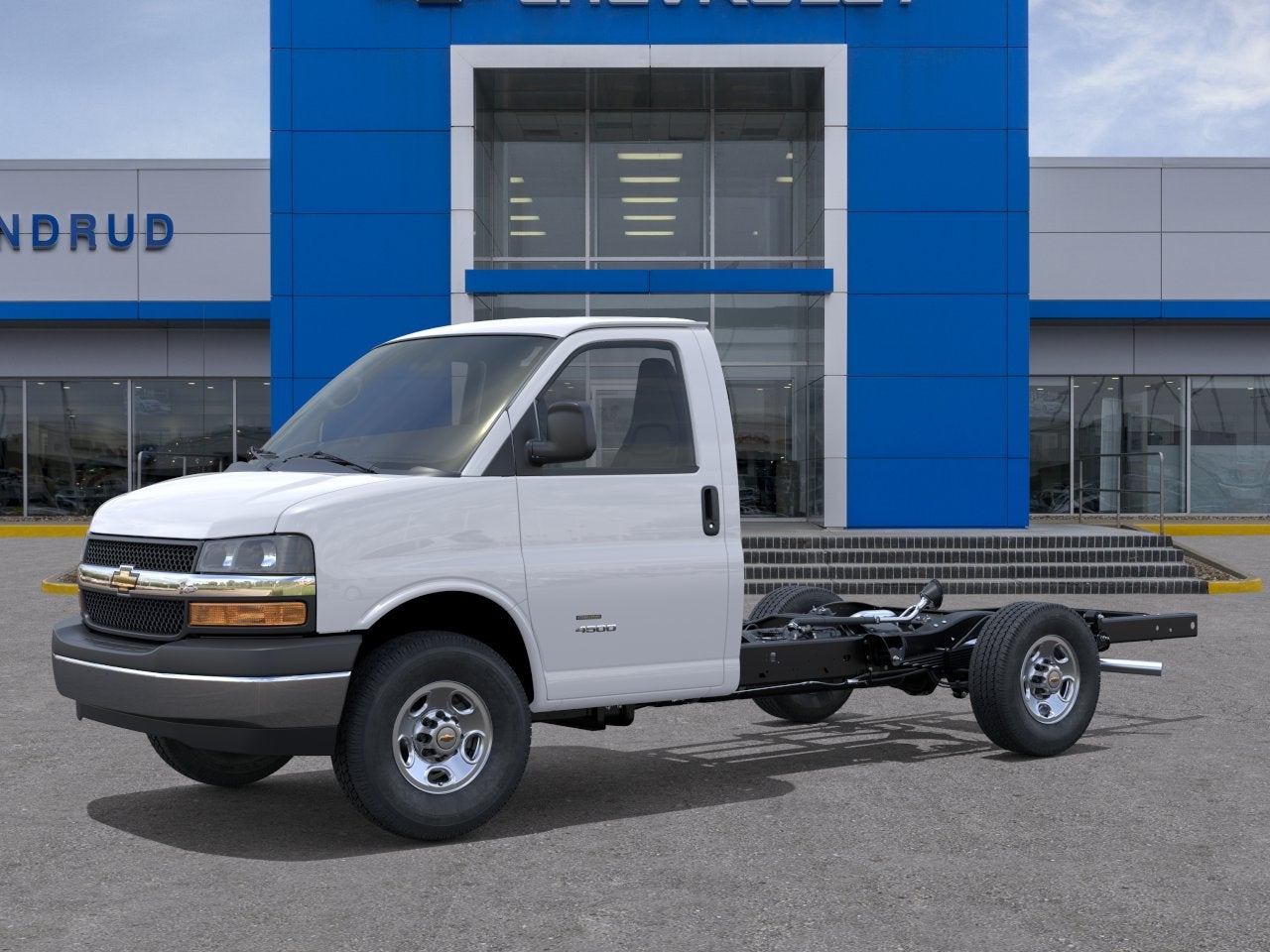 2026 Chevrolet Express Cutaway 3500 1WT